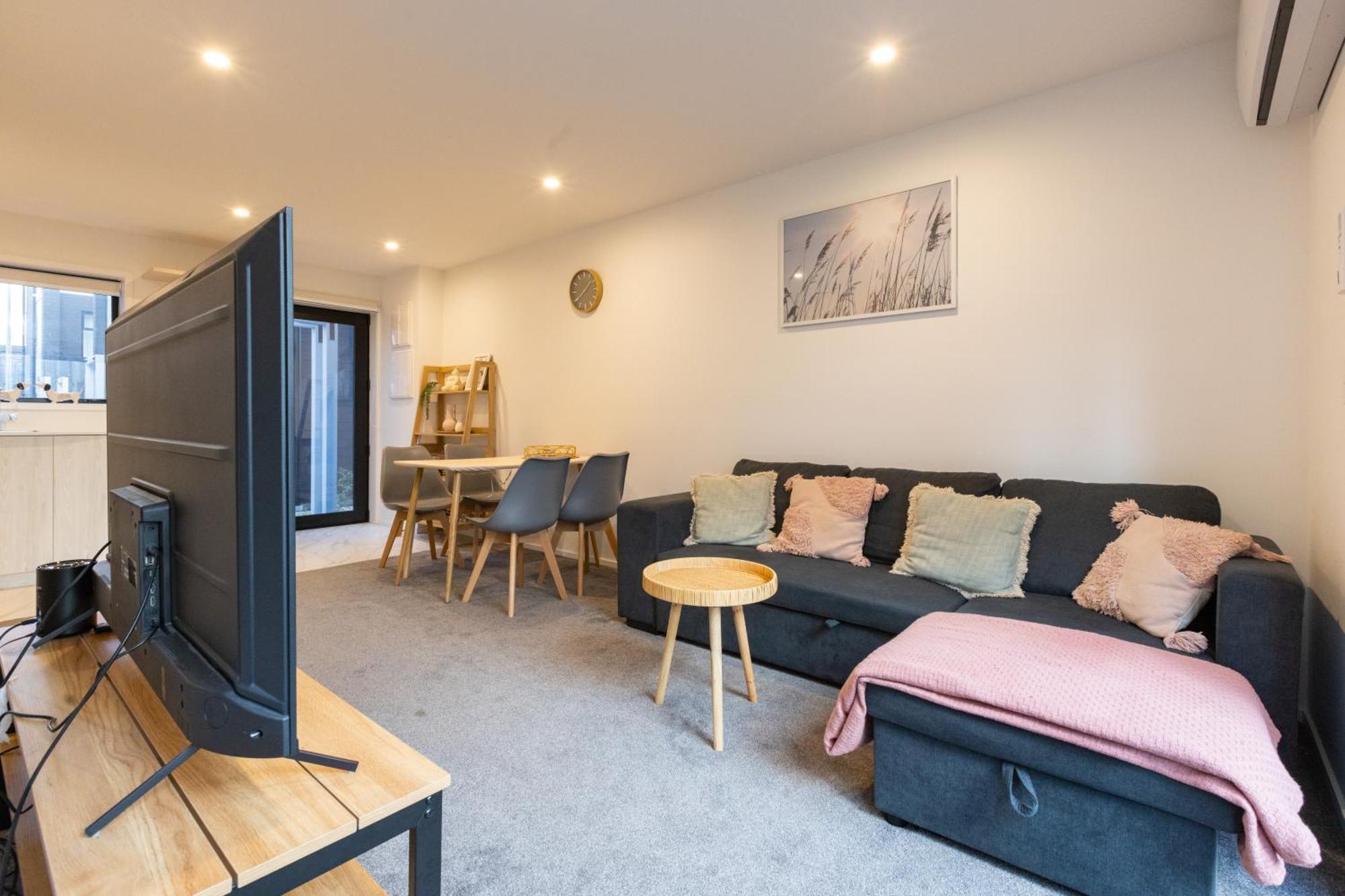 Entertaining Townhouse By Little High Eatery Lägenhet Christchurch Exteriör bild